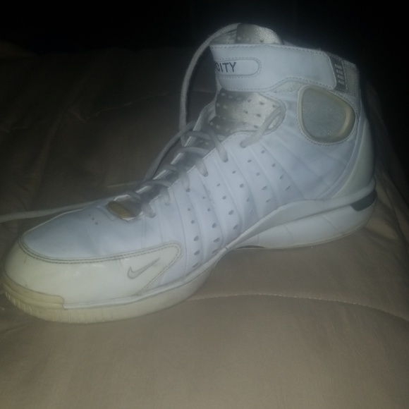 Size 11 Nike Zoom Air Pro City MN Practice shoes - Picture 4 of 7